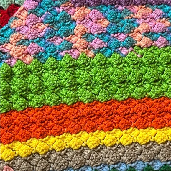Colorful Scrappy Crochet Afghan 47X66 - Picture 9 of 12